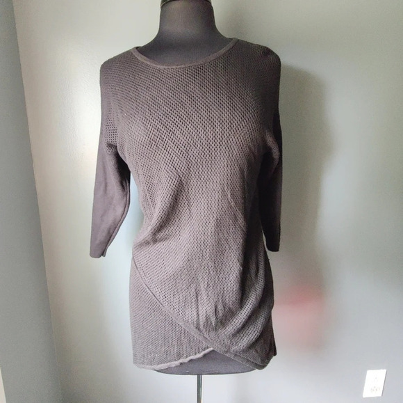 Michael Michael Kors Open Mesh 3/4 Sleeve Top - Picture 1 of 5